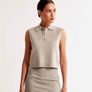NWT Abercrombie and Fitch LuxeLoft Sleeveless Notch-Neck Top sz XS